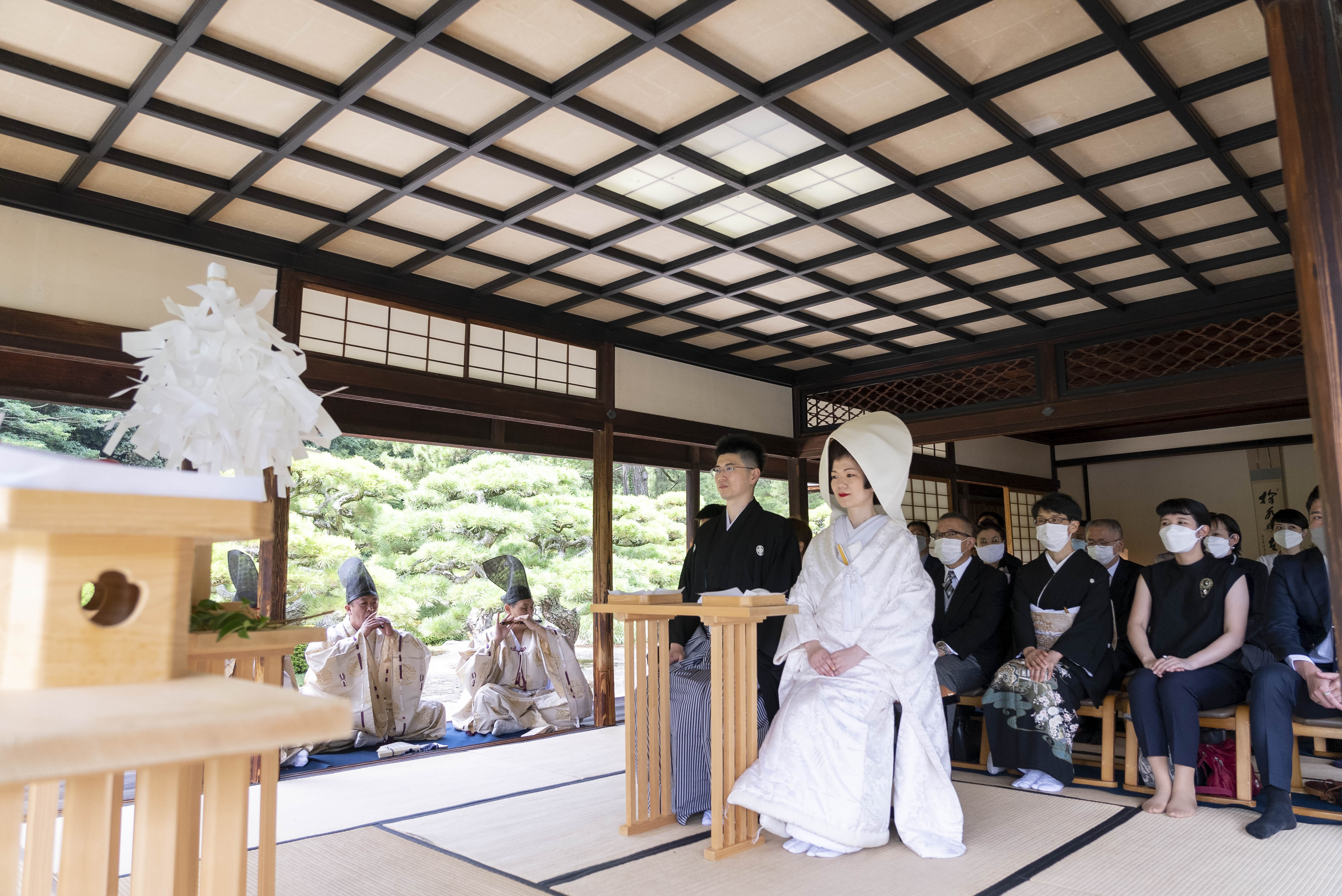 るさとウエディング　特別名勝 栗林公園での結婚式 神前式　式次第　新郎新婦入場