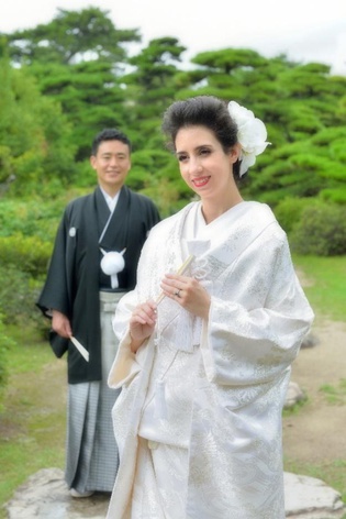 国際結婚式を日本で挙げる。日本らしい国際結婚式。国際結婚の演出
Japanese Traditional Wedding Ceremony,Kimono Wedding